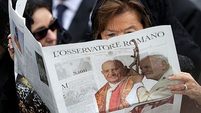Women at Vatican magazine quit to protest 'male control' Women at Vatican magazine quit to protest 'male control'