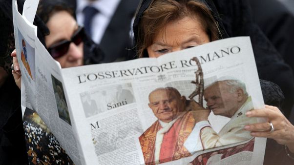 Women at Vatican magazine quit to protest 'male control' Women at Vatican magazine quit to protest 'male control'