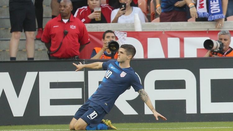 Pulisic scores, picks up knock as U.S. draw 1-1 with Chile