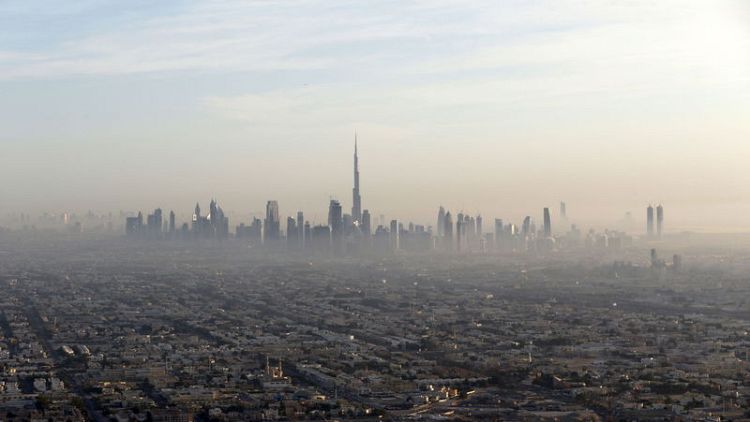 نمو اقتصاد دبي بأضعف وتيرة منذ أزمة الدين في 2009