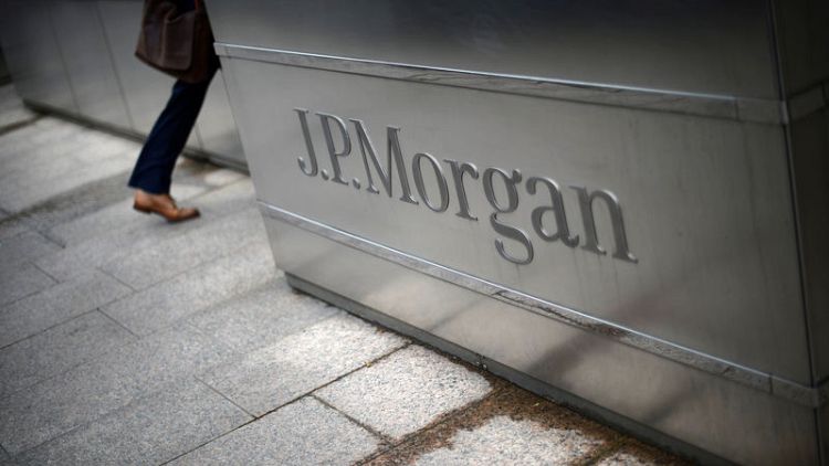 JP Morgan gender pay gap in UK falls slightly to 34 percent in 2018