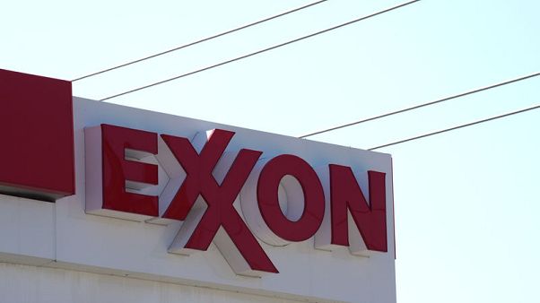 Exxon hires ex-BP crude oil trader in Singapore: sources Exxon hires ex-BP crude oil trader in Singapore: sources