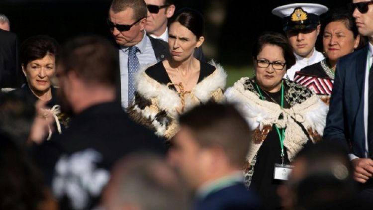 Christchurch: foule lors d'une cérémonie à la mémoire des victimes