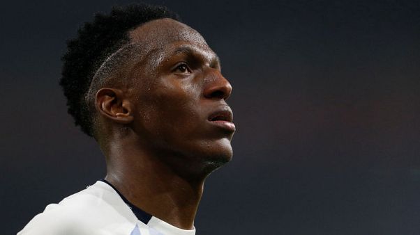 Mina injury on Colombia duty angers Everton manager Mina injury on Colombia duty angers Everton manager