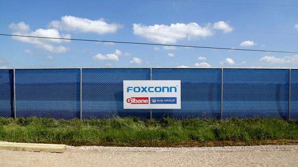Foxconn posts fall in fourth-quarter profit, beating estimates Foxconn posts fall in fourth-quarter profit, beating estimates