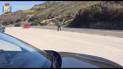 C.Smeralda, maxi evasione su auto lusso C.Smeralda, maxi evasione su auto lusso