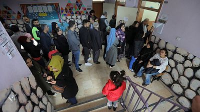 الأتراك يصوتون في انتخابات محلية قد تشهد خسارة أردوغان في مدن كبرى
