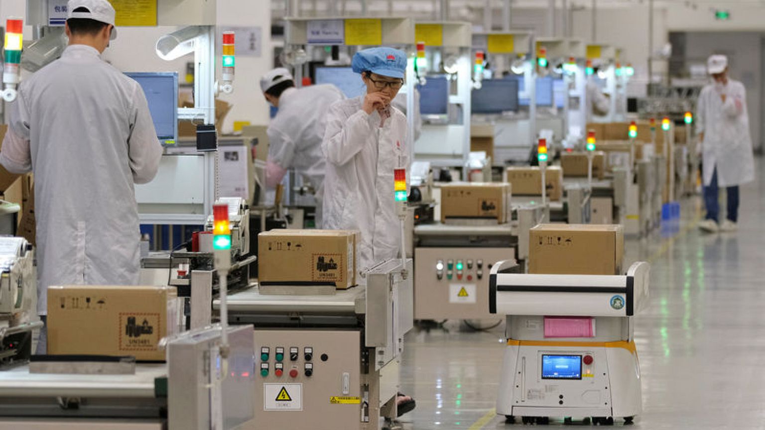 China March factory activity grows for first time in four months, but exports weak