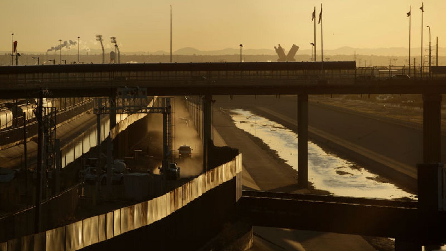 Trump administration heightens effort to return asylum seekers to Mexico