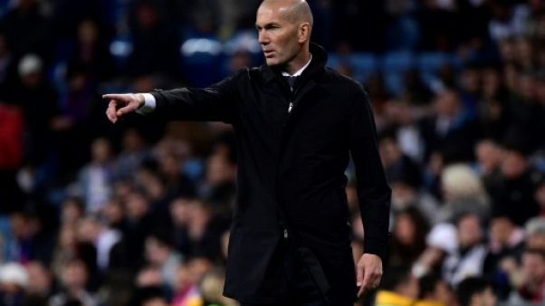 Real Madrid: Zidane veut garder Varane et ne sait rien d'un départ Real Madrid: Zidane veut garder Varane et ne sait rien d'un départ