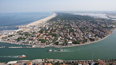 Vela,raduno solidale a Marina di Ravenna Vela,raduno solidale a Marina di Ravenna