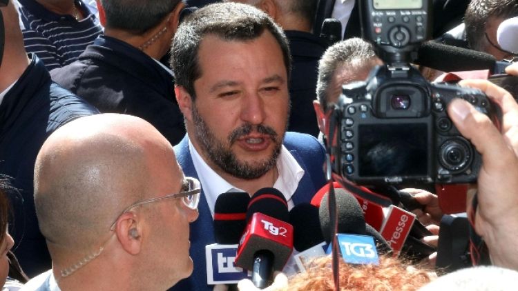 Salvini apre a Milano campagna Europee