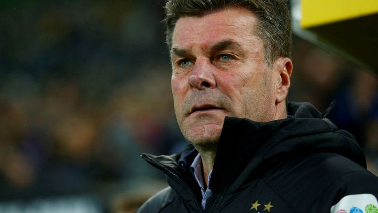 Gladbach to part ways with coach Hecking at season end