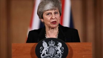 Brexit: Theresa May à la recherche d'un nouveau report