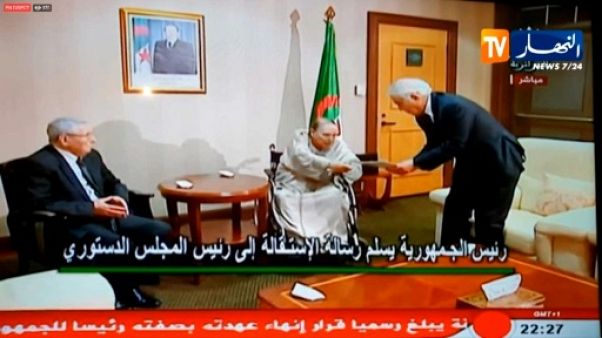 L'après-Bouteflika, aux contours incertains, s'ouvre en Algérie L'après-Bouteflika, aux contours incertains, s'ouvre en Algérie