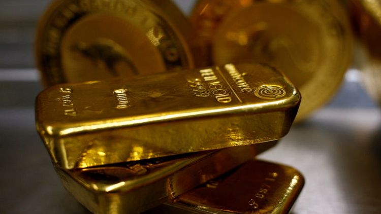 الذهب يتراجع مع صعود الأسهم بفعل تفاؤل بشأن التجارة