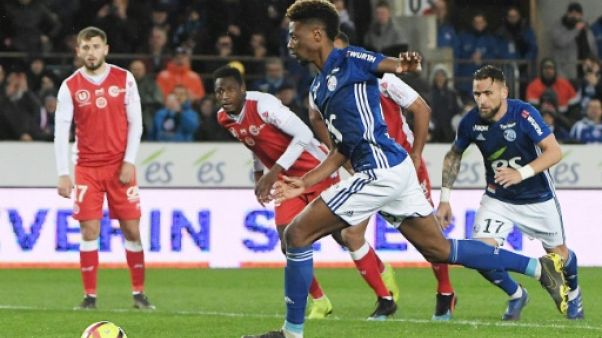 Ligue 1: Strasbourg prolonge la fête et stoppe Reims Ligue 1: Strasbourg prolonge la fête et stoppe Reims