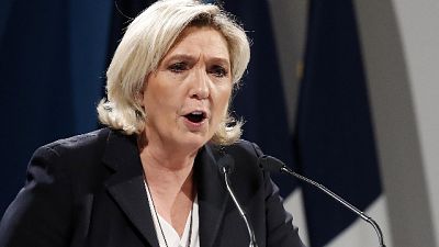 Le Pen diserta incontro dei sovranisti
