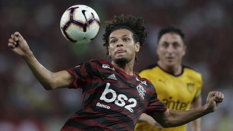 Flamengo-Penarol, incidenti,ferito grave