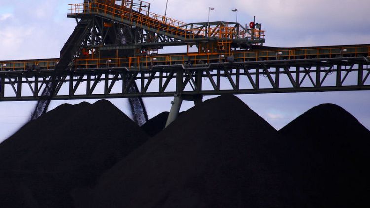 Graphic: Australia coal posts biggest weekly drop in a decade amid weak demand