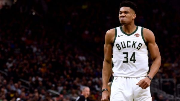 NBA: Milwaukee en pole position, Golden State déroule NBA: Milwaukee en pole position, Golden State déroule