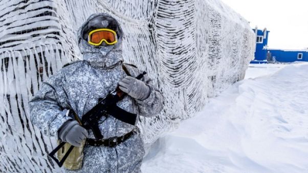 Dans l'Arctique russe, une base militaire symbole des ambitions de Moscou Dans l'Arctique russe, une base militaire symbole des ambitions de Moscou