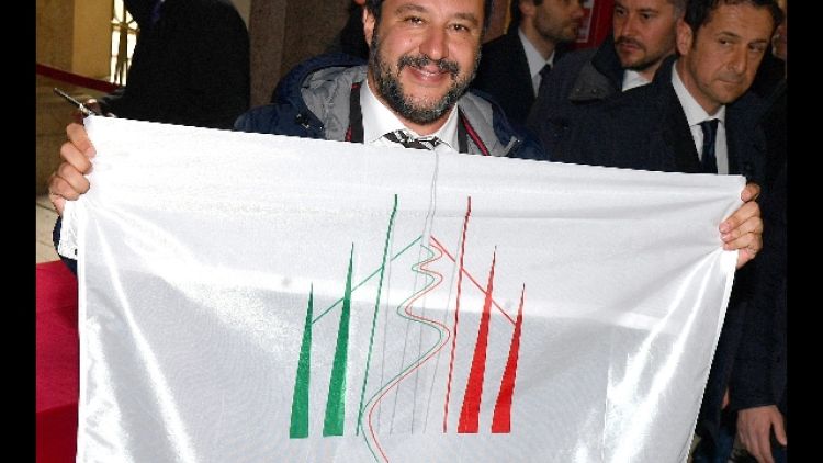 Giochi:Salvini, garanzia ordine pubblico