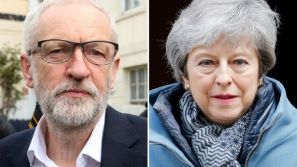 Propulsé au coeur du dossier Brexit, Corbyn joue les équilibristes Propulsé au coeur du dossier Brexit, Corbyn joue les équilibristes