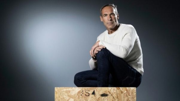 L'explorateur aventurier Mike Horn en séance phto à Paris le 3 avril 2019 L'explorateur aventurier Mike Horn en séance phto à Paris le 3 avril 2019