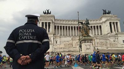 Maratona di Roma: è doppietta etiope Maratona di Roma: è doppietta etiope