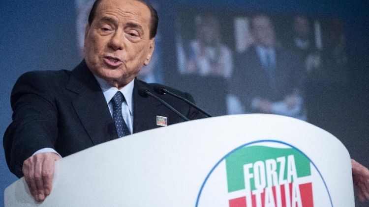 Berlusconi, è paralisi, M5s detta linea