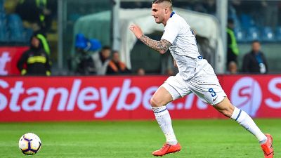 Applausi e qualche fischio per Icardi Applausi e qualche fischio per Icardi