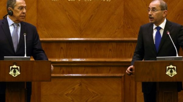 Syrie: la Russie appelle à fermer un camp de déplacés à la frontière jordanienne Syrie: la Russie appelle à fermer un camp de déplacés à la frontière jordanienne