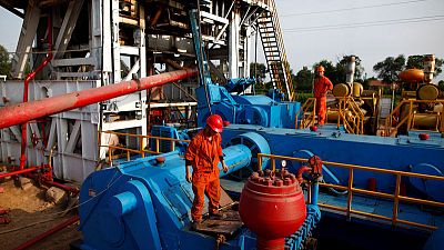 Shell enters China's shale oil scene with joint study with Sinopec Shell enters China's shale oil scene with joint study with Sinopec