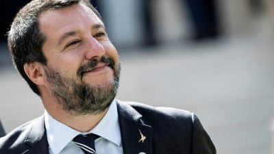 Européennes: Salvini lance un appel pour une alliance des souverainistes