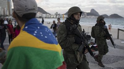 Brasile, rissa in campo, sei arresti