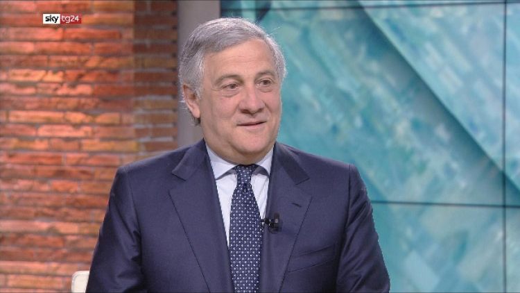 Tajani boccia ipotesi accordo M5s-Ppe