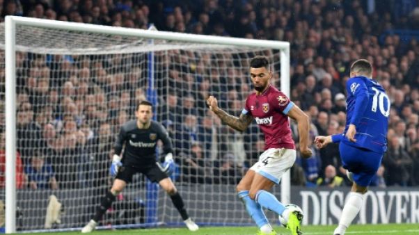 Angleterre: Chelsea grimpe à la troisième place Angleterre: Chelsea grimpe à la troisième place