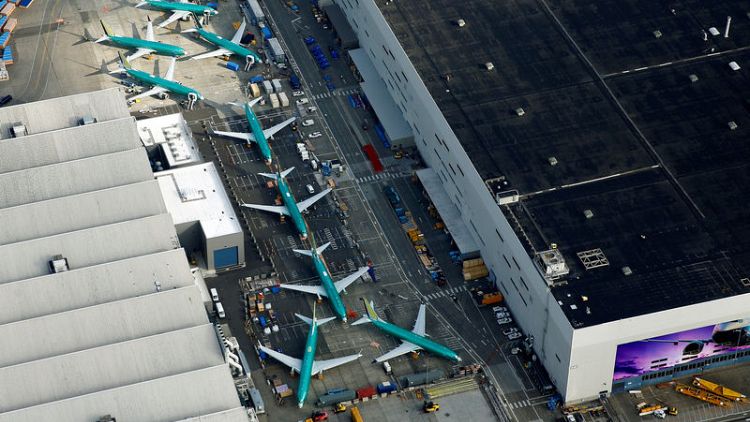 China Aircraft Leasing says has not put Boeing 737 MAX order on hold