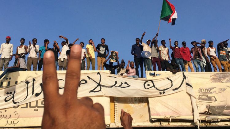 متحدث: توجيهات للشرطة السودانية بعدم التعرض للتجمعات السلمية