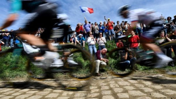 Paris-Roubaix: reconnaissance glissante mais parcours sec prévu Paris-Roubaix: reconnaissance glissante mais parcours sec prévu
