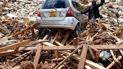 Zimbabwe seeks $613 million aid from donors after drought, cyclone Zimbabwe seeks $613 million aid from donors after drought, cyclone