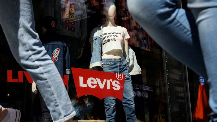 Levi Strauss revenue rises 7 percent in first post-IPO quarterly report