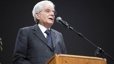 Mattarella, Polizia lavora per comunità Mattarella, Polizia lavora per comunità
