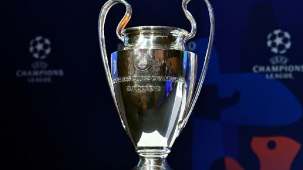 Le trophée de la Ligue des champions, à Nyon, le 15 mars 2019 Le trophée de la Ligue des champions, à Nyon, le 15 mars 2019