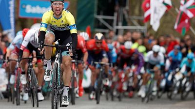 Ciclismo: Paesi Baschi,vince Schachmann