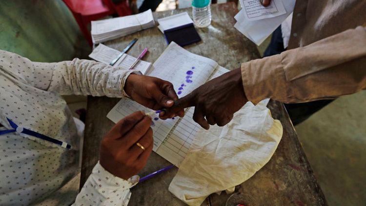 بدء التصويت في الانتخابات الهندية وإجراؤها على 7 مراحل