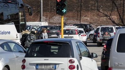 Chiuso tratto Colombo, caos a Roma Chiuso tratto Colombo, caos a Roma