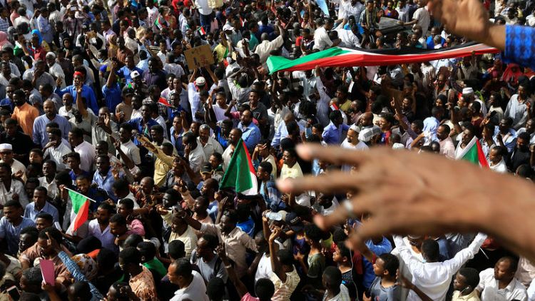 تجمع المهنيين السودانيين: لن نقبل إلا بحكومة مدنية