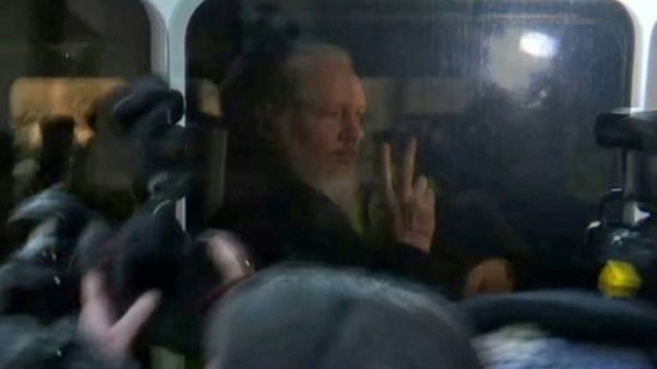 Julian Assange arrêté à Londres, Washington veut le juger Julian Assange arrêté à Londres, Washington veut le juger